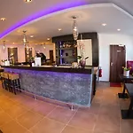 Boutique Goldene Henne 3*