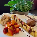 Boutique Goldene Henne 3*