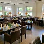 Boutique Goldene Henne Βόλφσμπουργκ