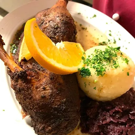 Boutique Goldene Henne 3*