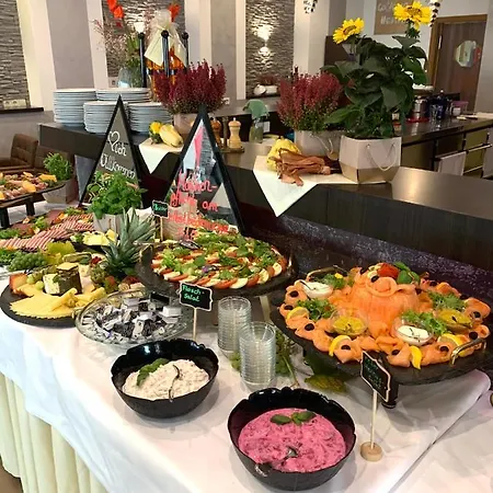 Boutique Goldene Henne 3* Wolfsbourg