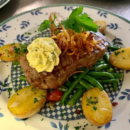 Otel Boutique Goldene Henne