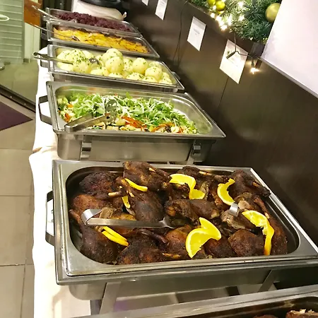 Boutique Goldene Henne Otel 3*