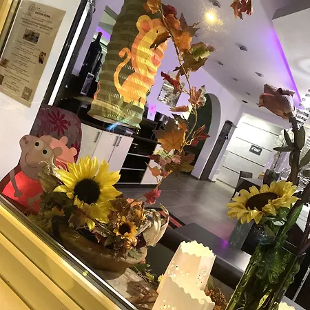מלון Boutique Goldene Henne וולפסבורג