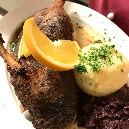 Otel Boutique Goldene Henne 3*