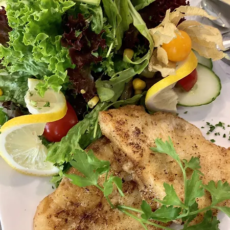 Boutique Goldene Henne 3*