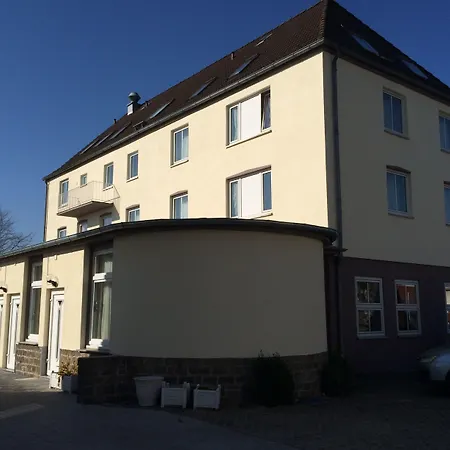 Boutique Goldene Henne Hotel