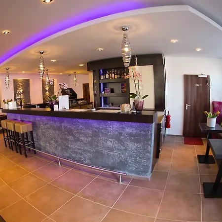 Boutique Goldene Henne Otel Wolfsburg