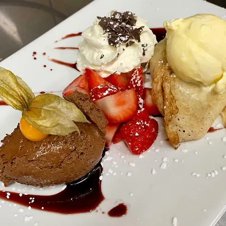 Boutique Goldene Henne