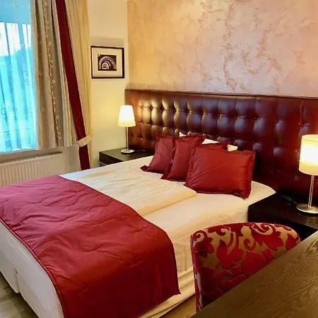 Otel Boutique Goldene Henne