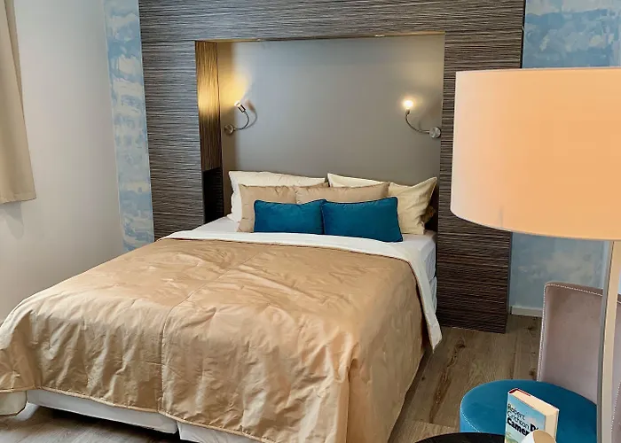 Boutique Goldene Henne 3* Wolfsburg