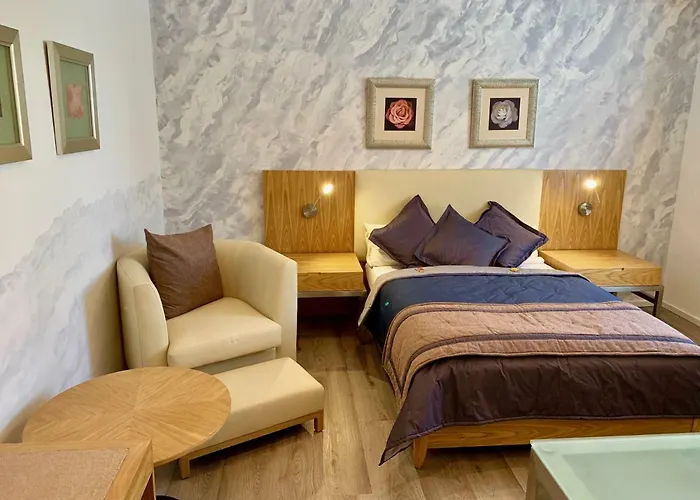 Hotel Boutique Goldene Henne Wolfsburg