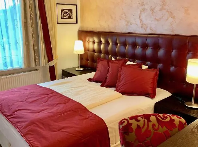 Hotel Boutique Goldene Henne