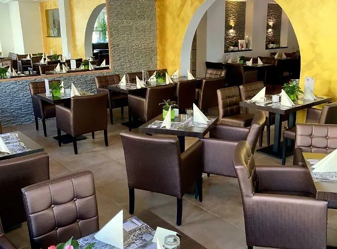 Szálloda Boutique Goldene Henne Wolfsburg