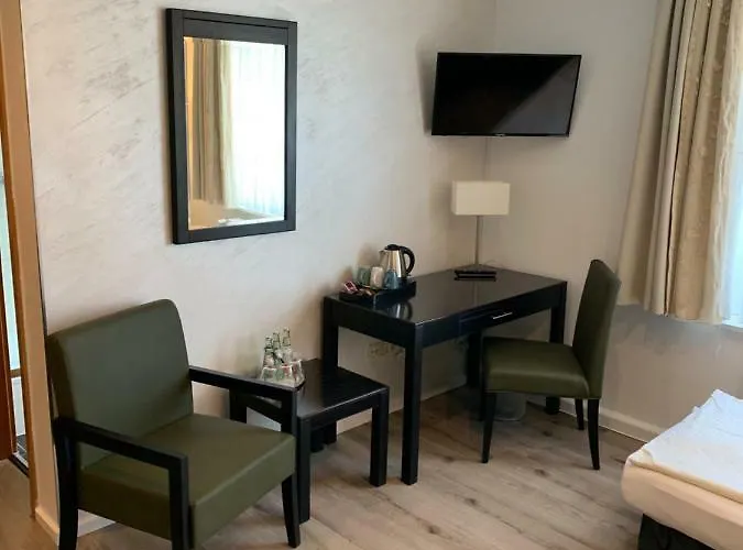 Szálloda Boutique Goldene Henne 3*